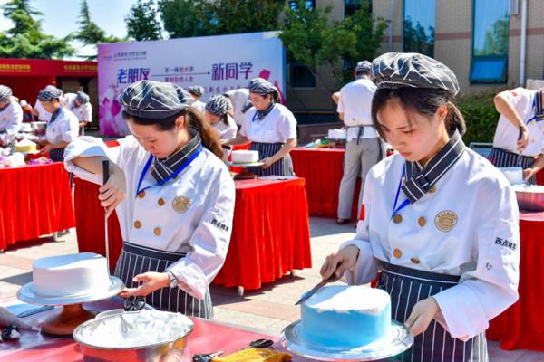 山東新東方2019級新生迎戰階段性考核現場