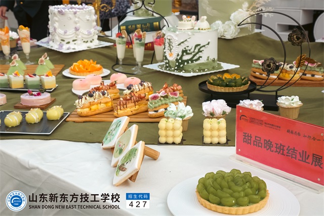 山東新東方學子展臺作品